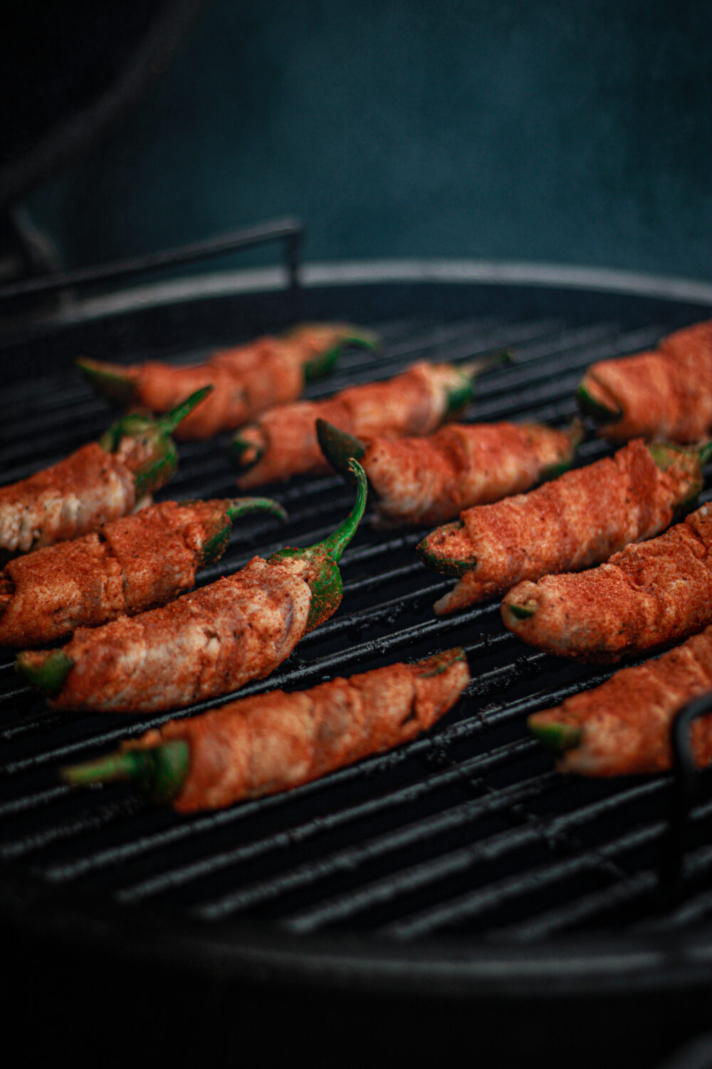 Ultimate Outdoor Appetizer: Smoky Bacon-wrapped Jalapeno Poppers